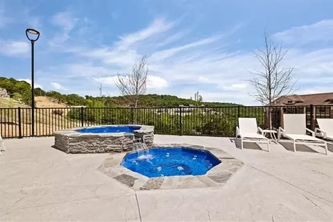 Exterior - 171 Summer Bay Blvd, Branson, MO 65616 photo 3 of 11