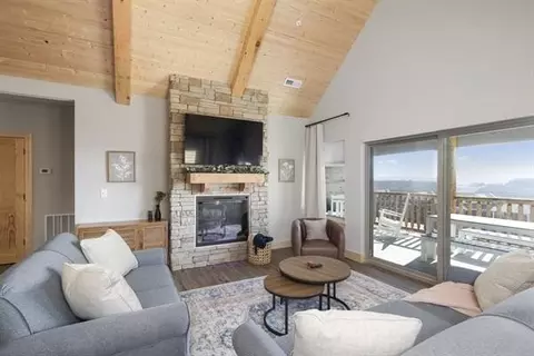 Living - 171 Summer Bay Blvd, Branson, MO 65616 photo 1 of 2