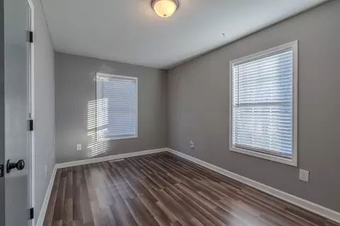 3200 W Lynn St, Springfield, MO 65802 photo 8