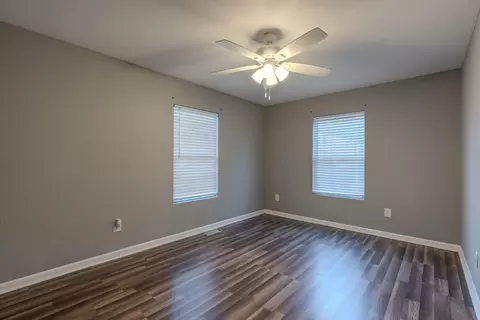 3200 W Lynn St, Springfield, MO 65802 photo 9