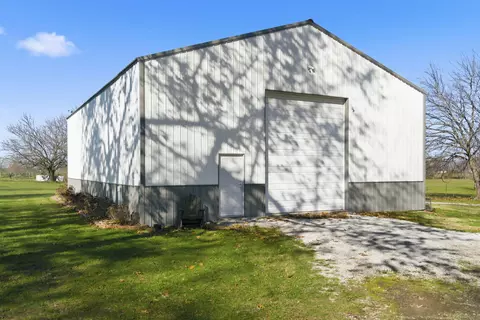 308 S Tanglewood Dr, Ozark, MO 65721 photo 2