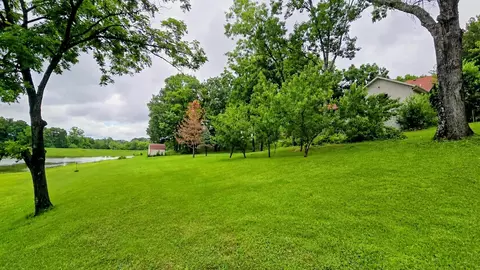 Exterior - 2013 Wayside Ln, Ava, MO 65608 photo 3 of 5