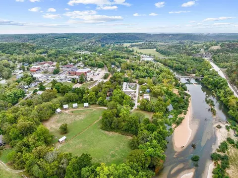 View/Area - 103 S Main St, Galena, MO 65656 photo 1 of 3
