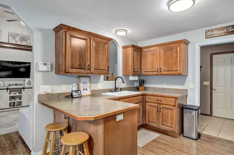 3611 S Linden Ave, Springfield, MO 65804 photo 9