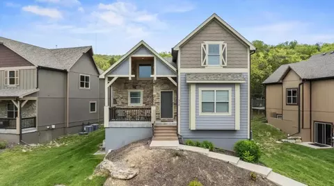 210 Deep Frst, Hollister, MO 65672