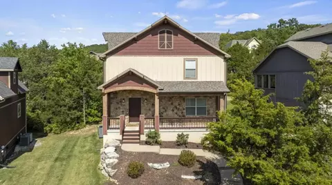 166 Streamside Dr, Hollister, MO 65672