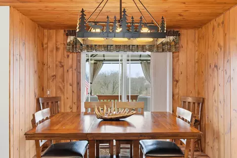 Dining - 126 Dragonfly Ln, Branson, MO 65616 photo 2 of 5