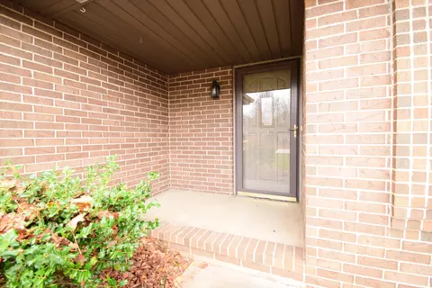 103 N 37th St, Nixa, MO 65714 photo 2