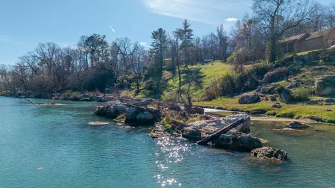 000 Riverview Dr, Mammoth Spring, AR 72554 photo 7