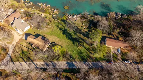 000 Riverview Dr, Mammoth Spring, AR 72554 photo 8