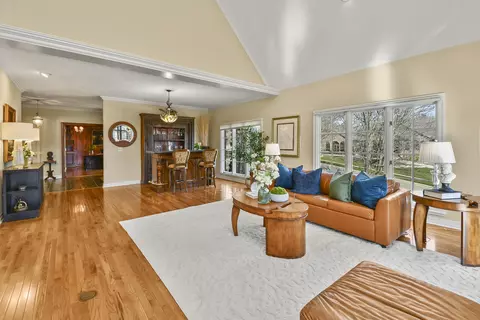 Living - 5575 S Castlebay Dr, Springfield, MO 65809 photo 2 of 9