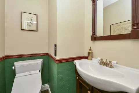 Bath - 5575 S Castlebay Dr, Springfield, MO 65809 photo 13 of 20