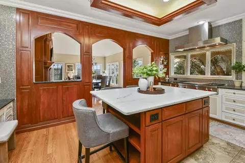Kitchen - 5575 S Castlebay Dr, Springfield, MO 65809 photo 3 of 11