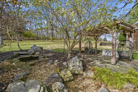 Exterior - 5575 S Castlebay Dr, Springfield, MO 65809 photo 19 of 28