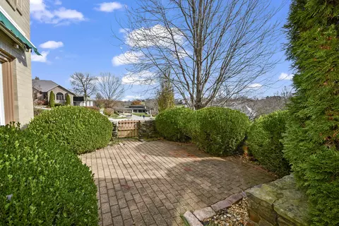 Exterior - 5575 S Castlebay Dr, Springfield, MO 65809 photo 24 of 28