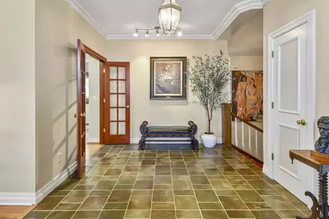 Entry Way - 5575 S Castlebay Dr, Springfield, MO 65809 photo 4 of 13