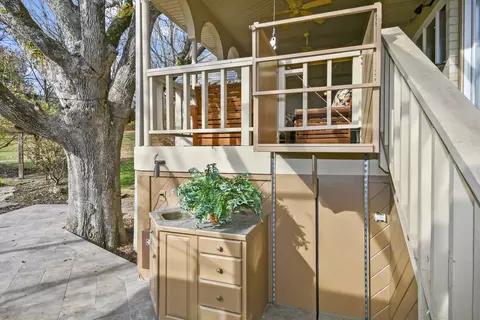 Exterior - 5575 S Castlebay Dr, Springfield, MO 65809 photo 16 of 28