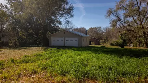 2453 N Albertha Ave, Springfield, MO 65803 photo 6
