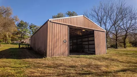 2453 N Albertha Ave, Springfield, MO 65803 photo 17