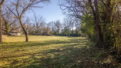2453 N Albertha Ave, Springfield, MO 65803 photo 20