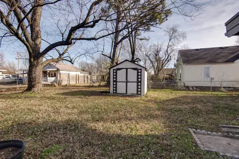 2157 W Phelps St, Springfield, MO 65802 photo 21