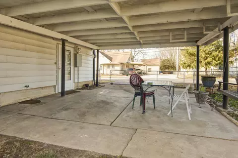 2157 W Phelps St, Springfield, MO 65802 photo 27