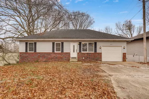 1603 W Daniels St, Ozark, MO 65721 photo 3