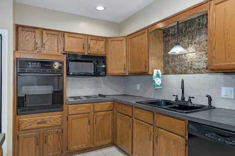 5745 Lakeview Ter, Springfield, MO 65810 photo 14