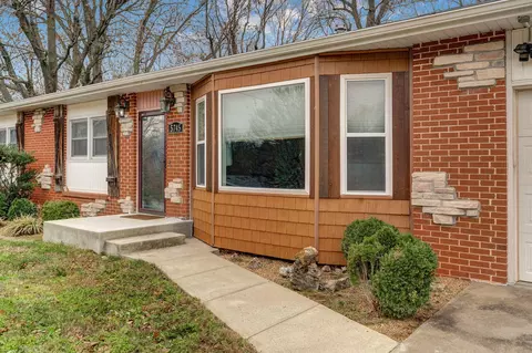 5745 Lakeview Ter, Springfield, MO 65810 photo 4