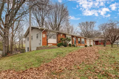 5745 Lakeview Ter, Springfield, MO 65810 photo 3
