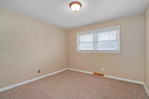 5745 Lakeview Ter, Springfield, MO 65810 photo 22