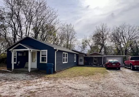 1360 E Locust St, Springfield, MO 65803