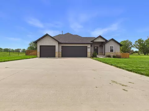 301 S Aspen St, Buffalo, MO 65622