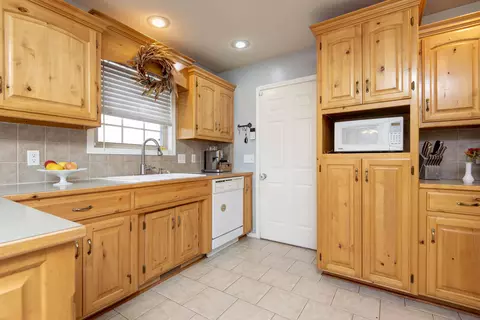 506 Cedar Ln, Willard, MO 65781 photo 8