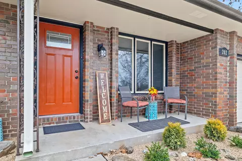 202 N 36th St, Nixa, MO 65714 photo 2