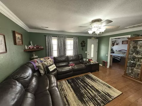 Living - 18197 7th St, Winona, MO 65588 photo 1 of 1