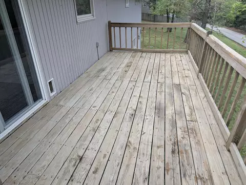 Exterior - 35 Hilltop Ln, Branson, MO 65616 photo 8 of 13