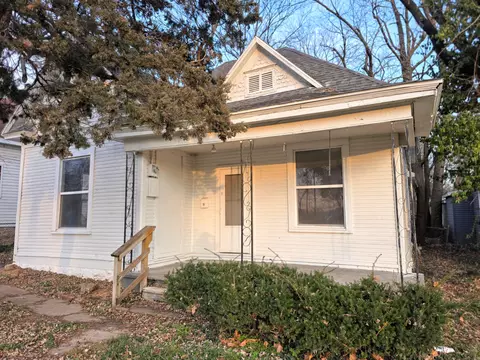 934 N National Ave, Springfield, MO 65802