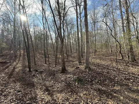 000 Ottofy Way, Eminence, MO 65466