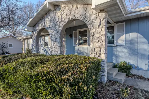 831 Burford St, Marshfield, MO 65706 photo 26