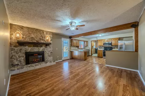 831 Burford St, Marshfield, MO 65706 photo 8