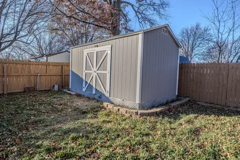 831 Burford St, Marshfield, MO 65706 photo 25
