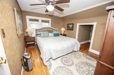 Bedroom - 1352 Elm St, Springfield, MO 65802 photo 2 of 6