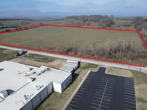 000 Industrial Rd, Ava, MO 65608