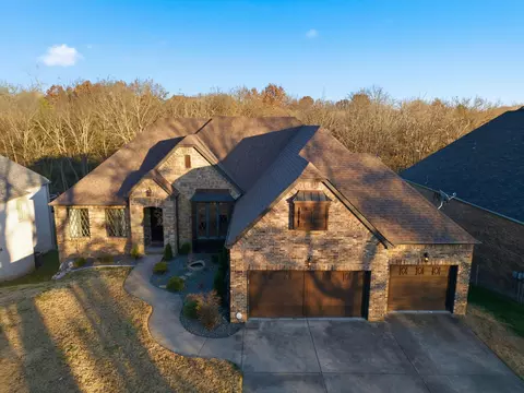 Exterior - 5350 S Parklane Ave, Springfield, MO 65810 photo 14 of 22