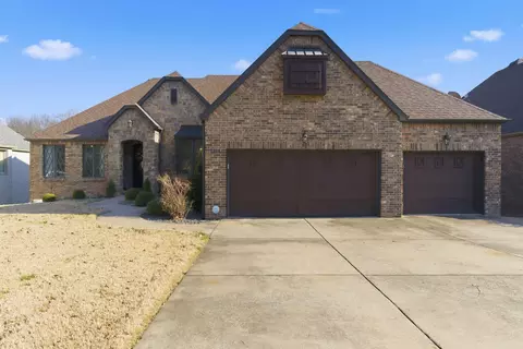 Exterior - 5350 S Parklane Ave, Springfield, MO 65810 photo 3 of 22