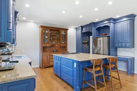 Kitchen - 5350 S Parklane Ave, Springfield, MO 65810 photo 3 of 7