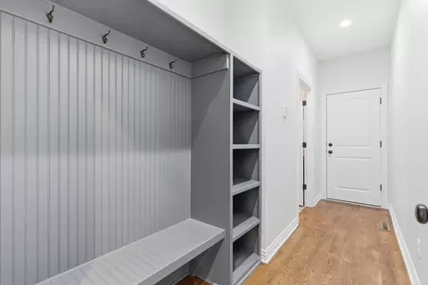 Entry Way - 5350 S Parklane Ave, Springfield, MO 65810 photo 1 of 3
