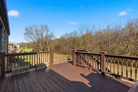Exterior - 5350 S Parklane Ave, Springfield, MO 65810 photo 6 of 22