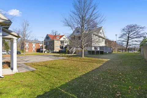 Exterior - 1215 N Benton Ave, Springfield, MO 65802 photo 8 of 8